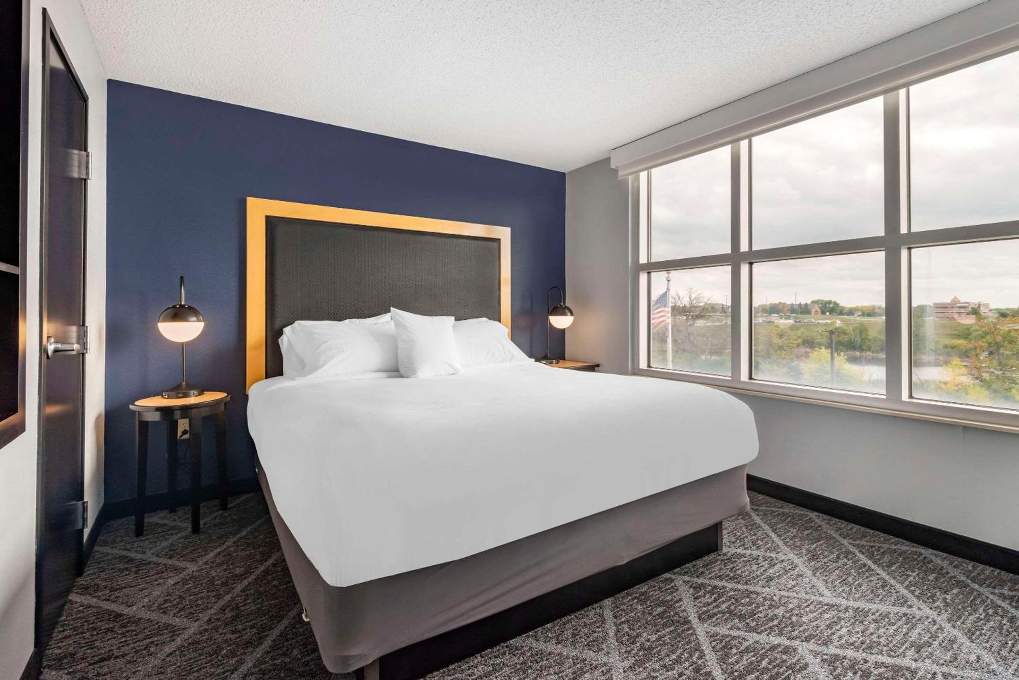 Hotel Cambria Minneapolis