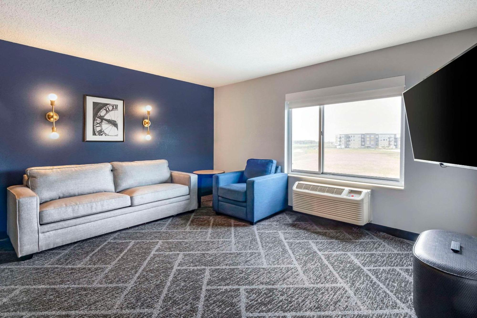 Hotel Cambria Minneapolis Maple Grove