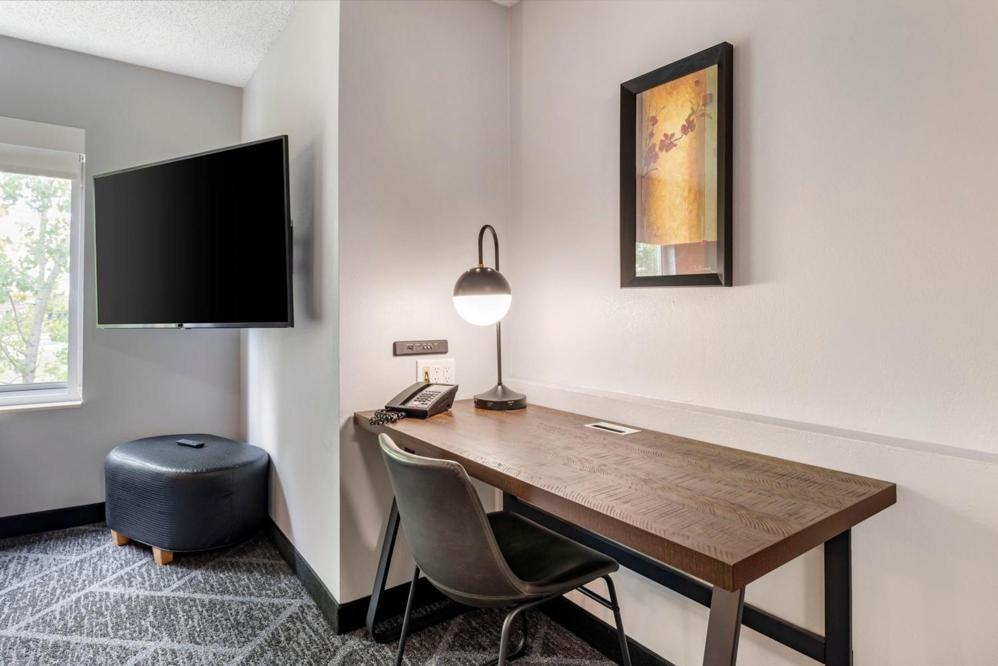 Cambria Minneapolis Maple Grove